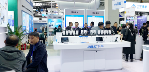 東集智慧終端賦能醫療多場景